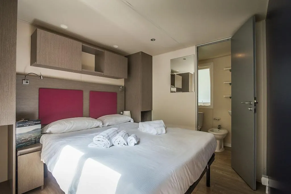 Villaggio Miramare Livorno 3*,