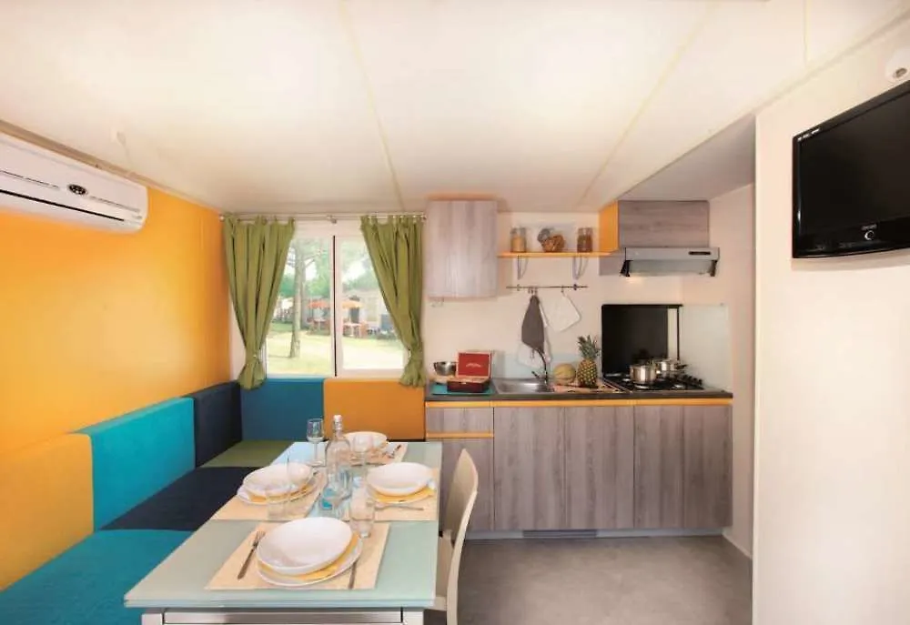Villaggio Miramare Livorno 3*,  Italy