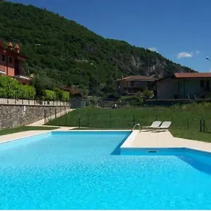 Appartement Irina's House With View On Like And Swimming Pool Riva di Solto