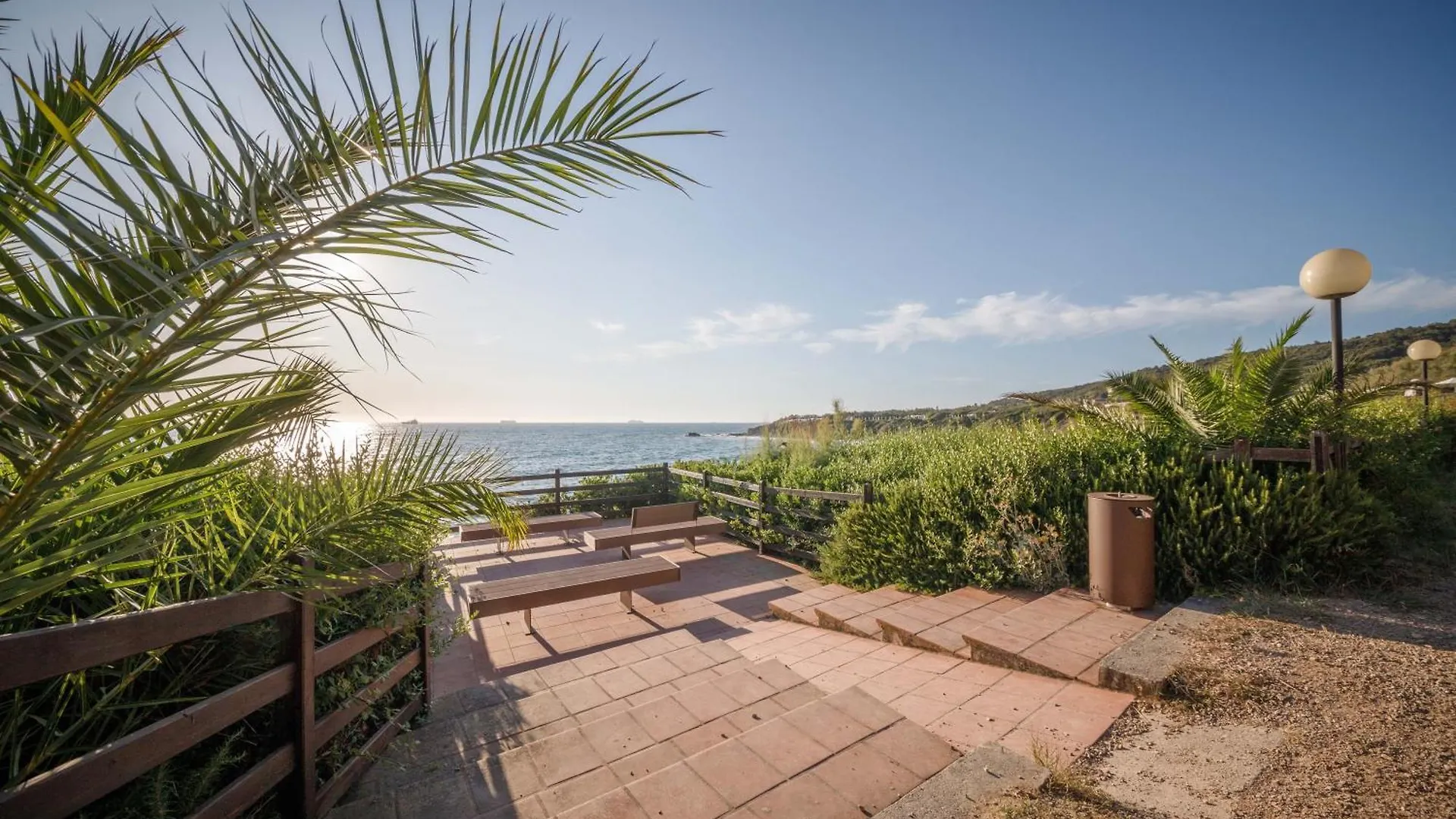 *** منتزه العطل Villaggio Miramare ليفورنو إيطاليا